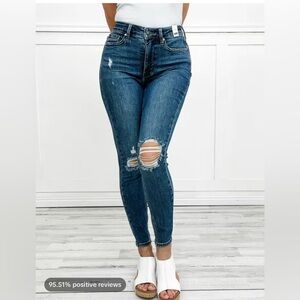 Judy Blue “Kennedy” mid-rise jean: